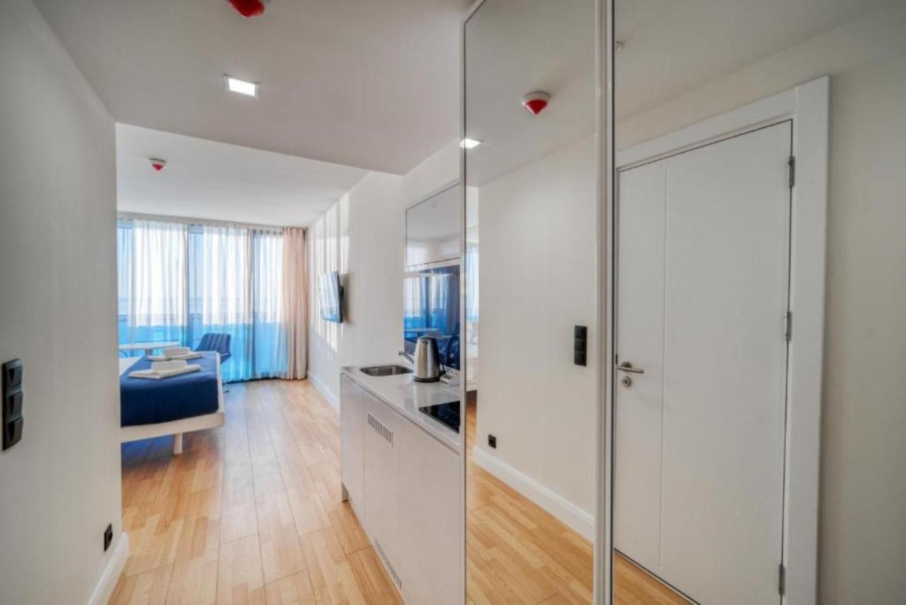 Luxury Sea View Apartments In Orbi City Batumi Quarto foto